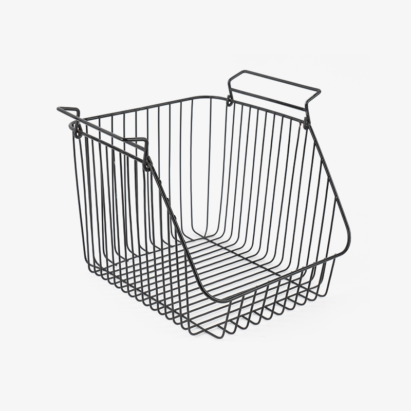 Żelazny kosz do przechowywania