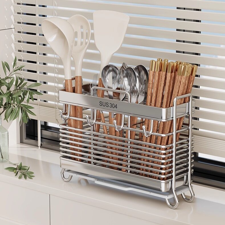 Dlaczego warto wybrać uchwyt na przybory kuchenne z trzema ramkami zamiast innych?​